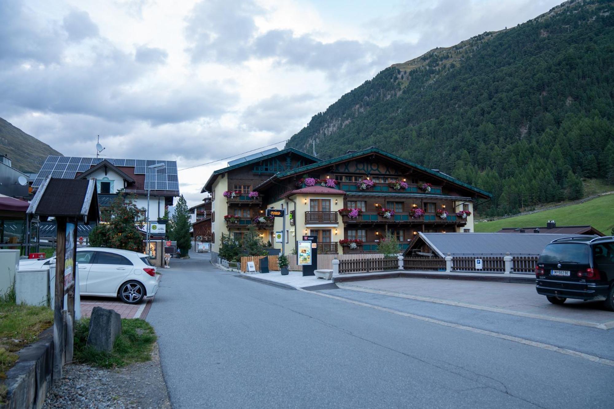 Gaestehaus -Pension Edelweiss Vent Luaran gambar
